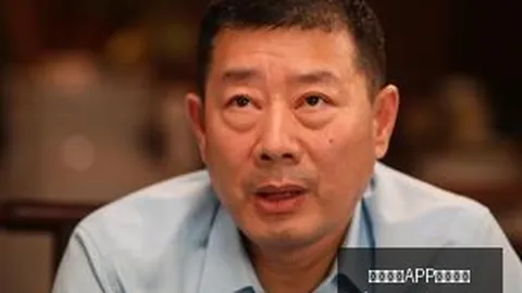 小尼尔森加盟76人，父子俩共筑篮球梦熊猫体育： 10合同背后的故事